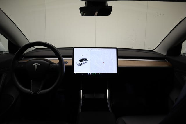 2019 TESLA MODEL 3 - 14