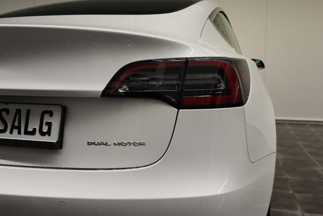 2019 TESLA MODEL 3 - 58