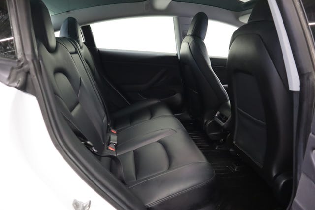 2019 TESLA MODEL 3 - 22