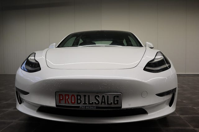 2019 TESLA MODEL 3 - 9