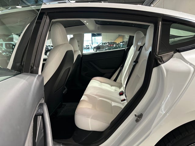 2021 TESLA MODEL 3 - 17