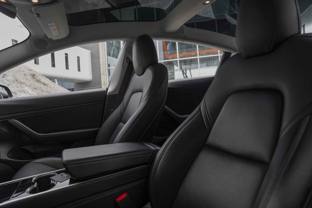 2019 TESLA MODEL 3 - 17