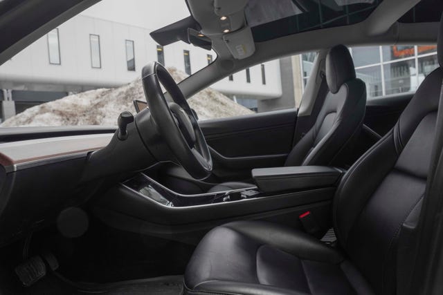 2019 TESLA MODEL 3 - 16