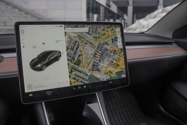 2019 TESLA MODEL 3 - 12