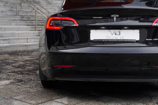 2019 TESLA MODEL 3 - 9