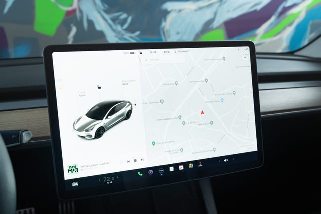 2021 TESLA MODEL 3 - 27