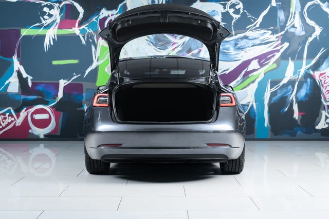 2021 TESLA MODEL 3 - 9