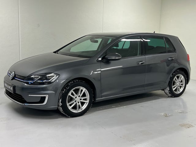 WVWZZZAUZJW902440 2018 VOLKSWAGEN GOLF-5