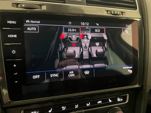 2018 VOLKSWAGEN GOLF - 32