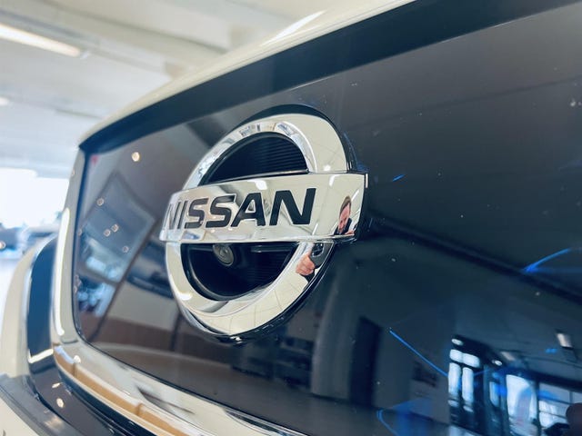 2018 NISSAN LEAF - 10
