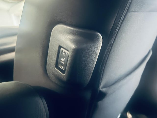 2018 NISSAN LEAF - 35