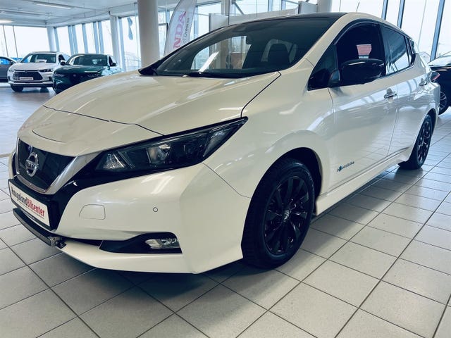 SJNFAAZE1U0007832 2018 NISSAN LEAF-0