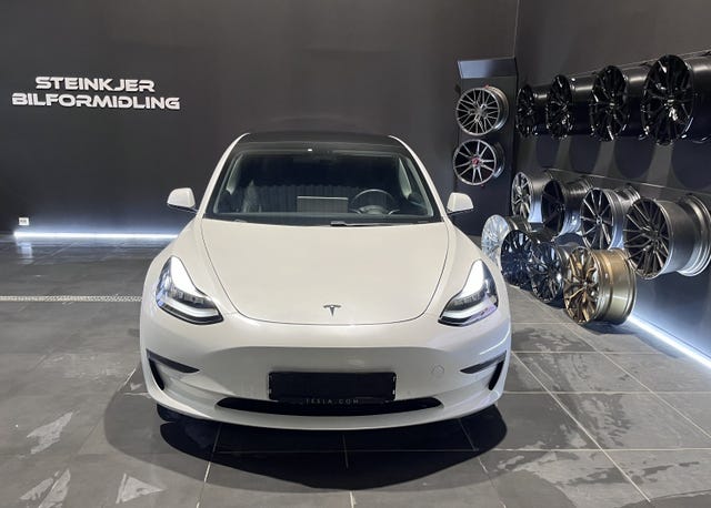 2021 TESLA MODEL 3 - 8