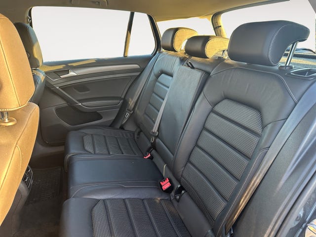 2019 VOLKSWAGEN GOLF - 14