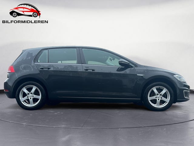 WVWZZZAUZJ8910386 2019 VOLKSWAGEN GOLF-5