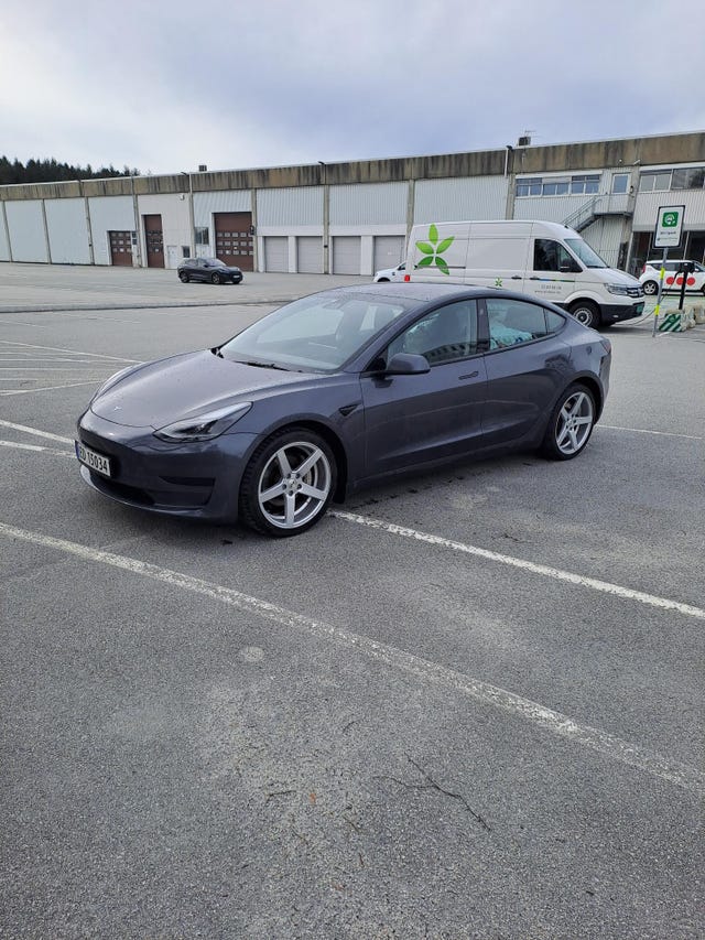 LRW3E7FA6MC351388 2021 TESLA MODEL 3-3