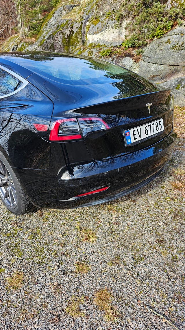 2019 TESLA MODEL 3 - 23