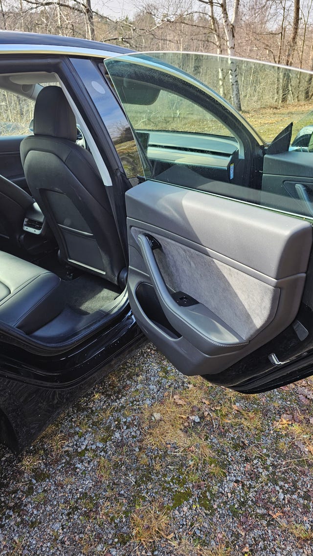 2019 TESLA MODEL 3 - 16