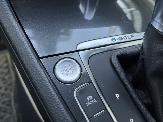 2018 VOLKSWAGEN GOLF - 15