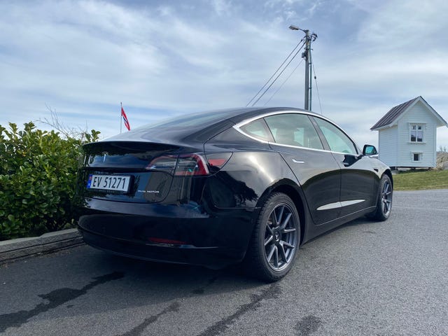 2019 TESLA MODEL 3 - 11