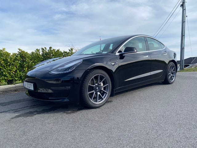 5YJ3E7EB3KF239516 2019 TESLA MODEL 3-3