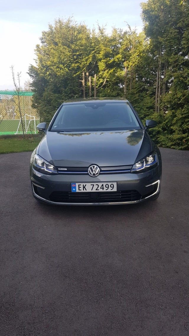 WVWZZZAUZJ8906605 2018 VOLKSWAGEN GOLF-2