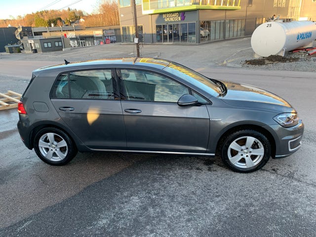 WVWZZZAUZKW904597 2019 VOLKSWAGEN GOLF-3