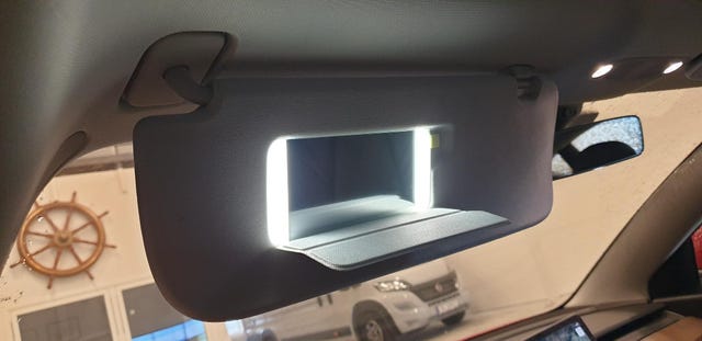 2021 TESLA MODEL 3 - 11