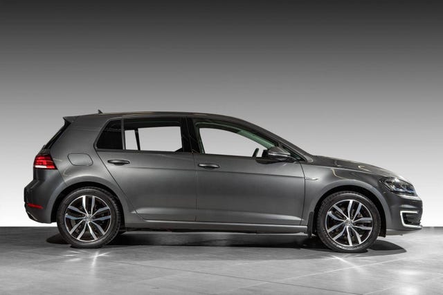 WVWZZZAUZK8907687 2019 VOLKSWAGEN GOLF-4
