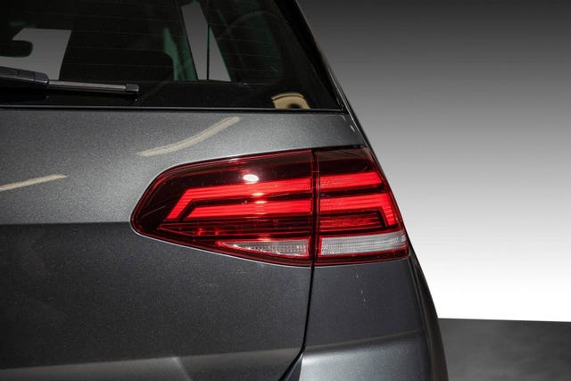 2019 VOLKSWAGEN GOLF - 7