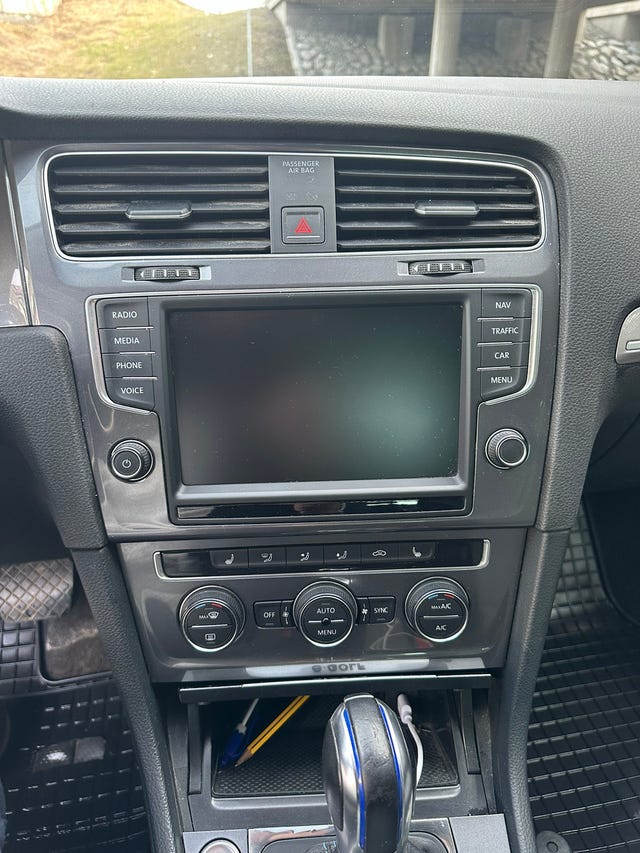 2015 VOLKSWAGEN GOLF - 22