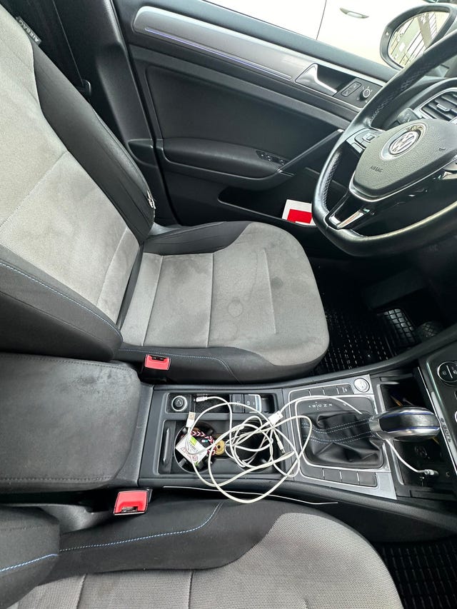 2015 VOLKSWAGEN GOLF - 9