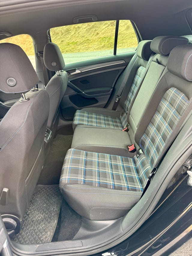 2019 VOLKSWAGEN GOLF - 26