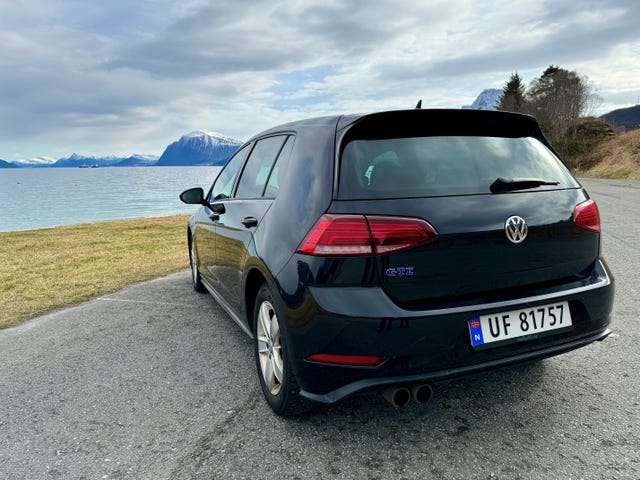 2019 VOLKSWAGEN GOLF - 11