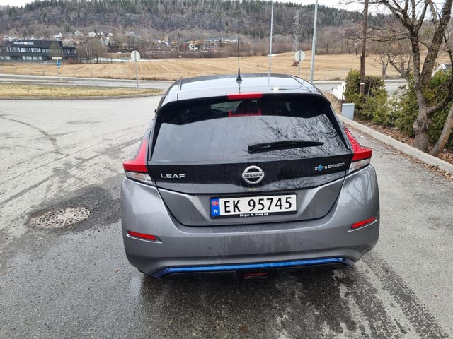 SJNFAAZE1U0020414 2018 NISSAN LEAF-5