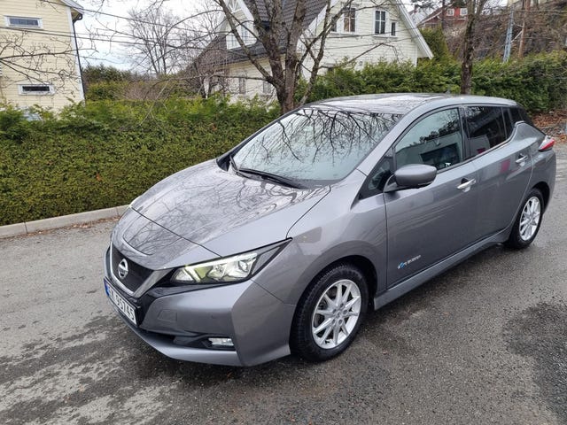SJNFAAZE1U0020414 2018 NISSAN LEAF-0