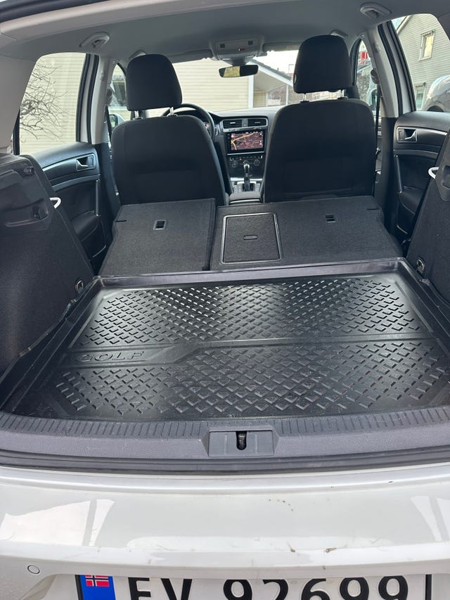 2019 VOLKSWAGEN GOLF - 18