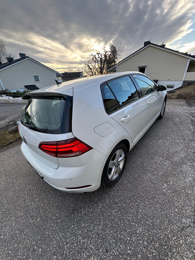 WVWZZZAUZK8912992 2019 VOLKSWAGEN GOLF-3