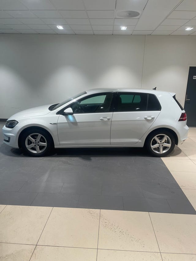WVWZZZAUZFW905954 2015 VOLKSWAGEN GOLF-1