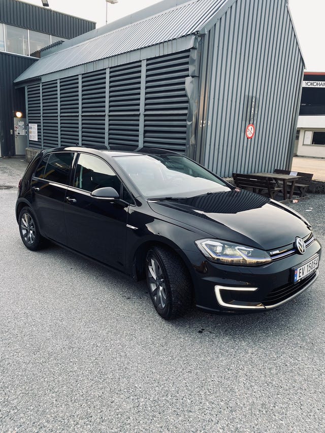 WVWZZZAUZJ8910582 2018 VOLKSWAGEN GOLF-3