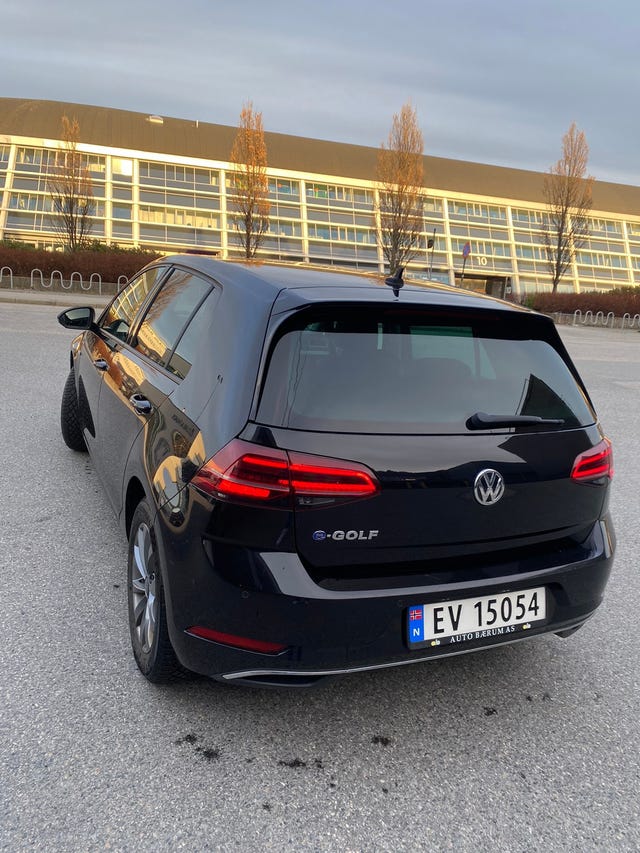 2018 VOLKSWAGEN GOLF - 12