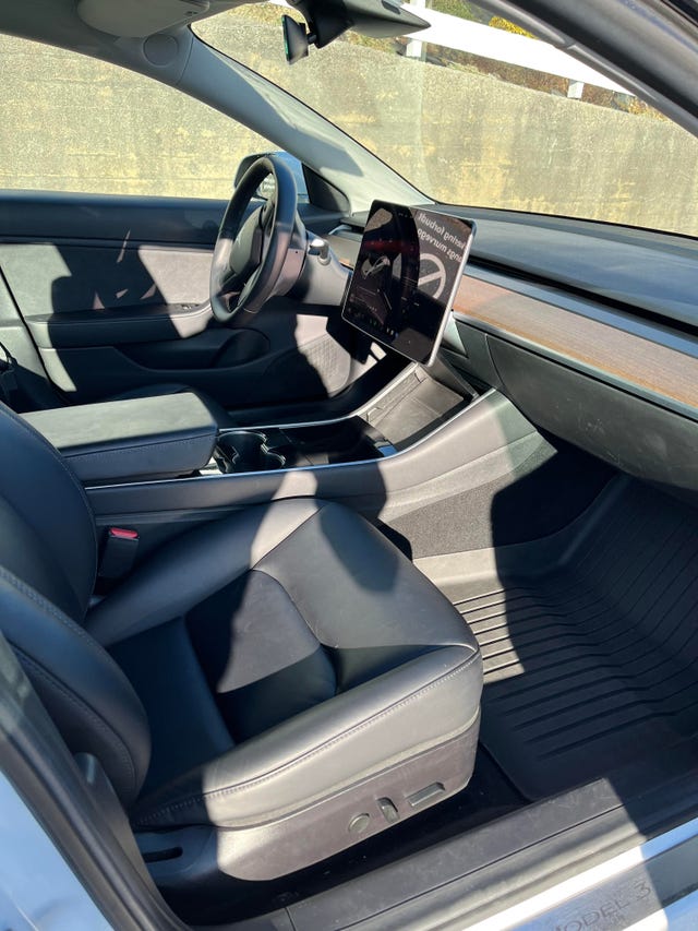2019 TESLA MODEL 3 - 12