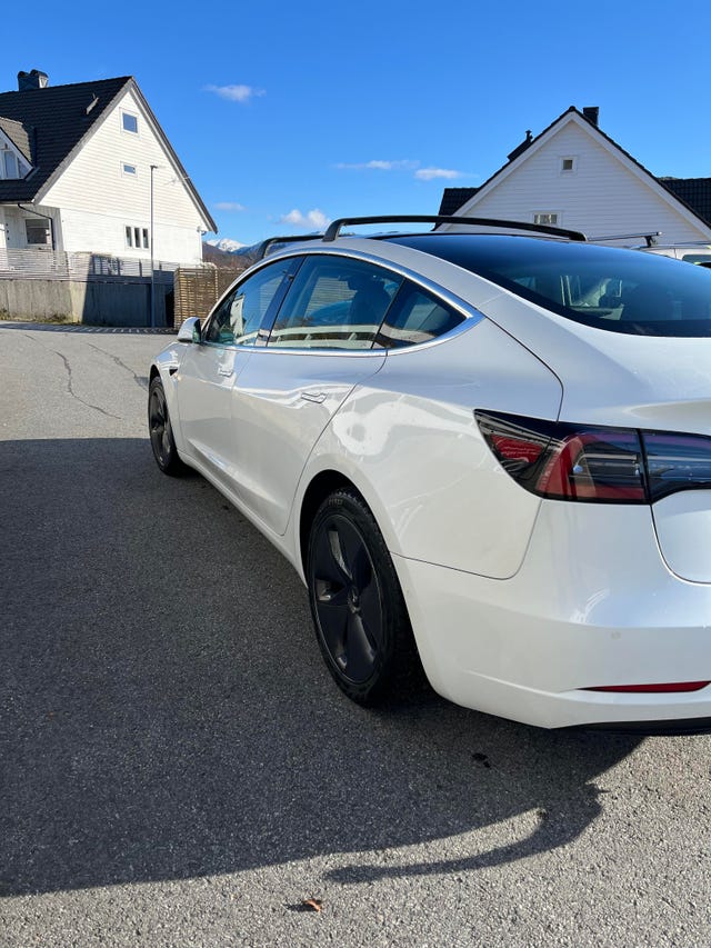 5YJ3E7EB0KF532094 2019 TESLA MODEL 3-3