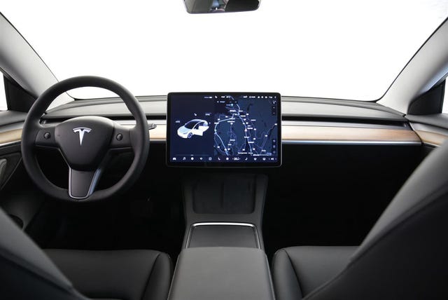 LRW3E7EK2MC297758 2021 TESLA MODEL 3-5