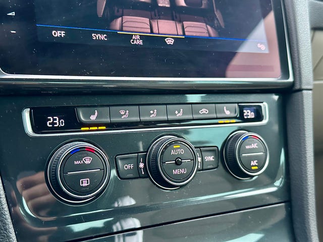 2019 VOLKSWAGEN GOLF - 39