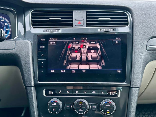2019 VOLKSWAGEN GOLF - 37