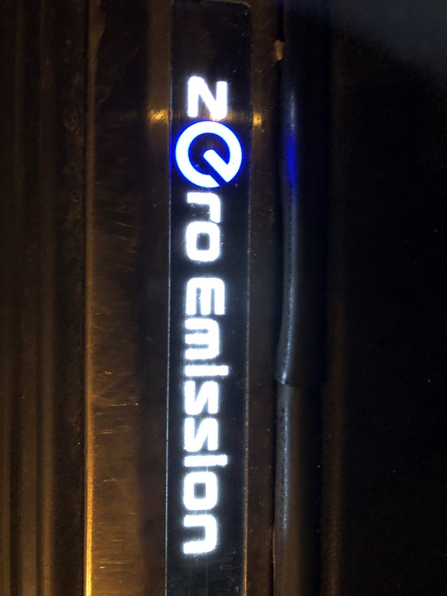 2018 NISSAN LEAF - 11