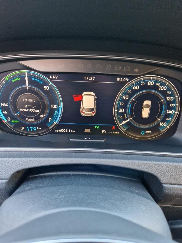 2019 VOLKSWAGEN GOLF - 11