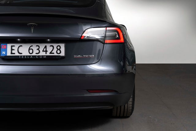 2021 TESLA MODEL 3 - 9