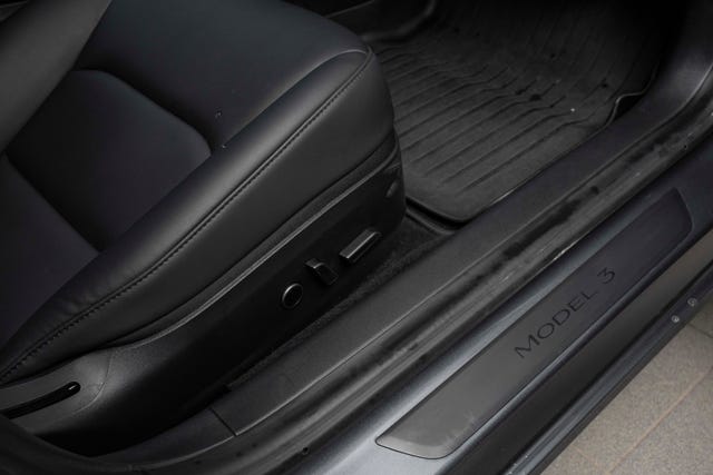 2021 TESLA MODEL 3 - 23